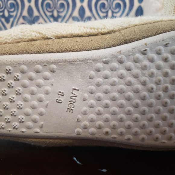 Thick warm crocheted Chunky lounge slippers  rubber sole off-white sz 8-9 - Picture 11 of 12